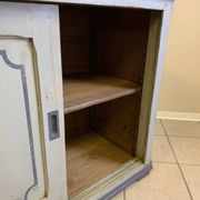 Store furniture