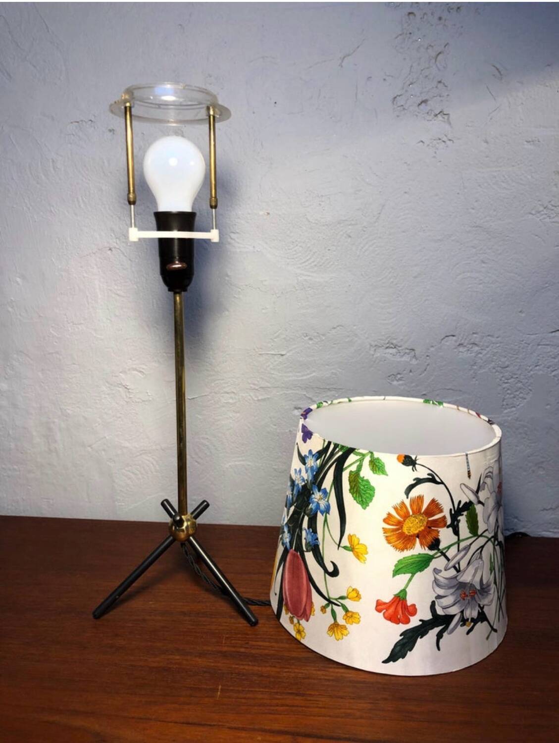 Mid-Century Modern Table Lamp in Brass with Vintage Gucci Shade