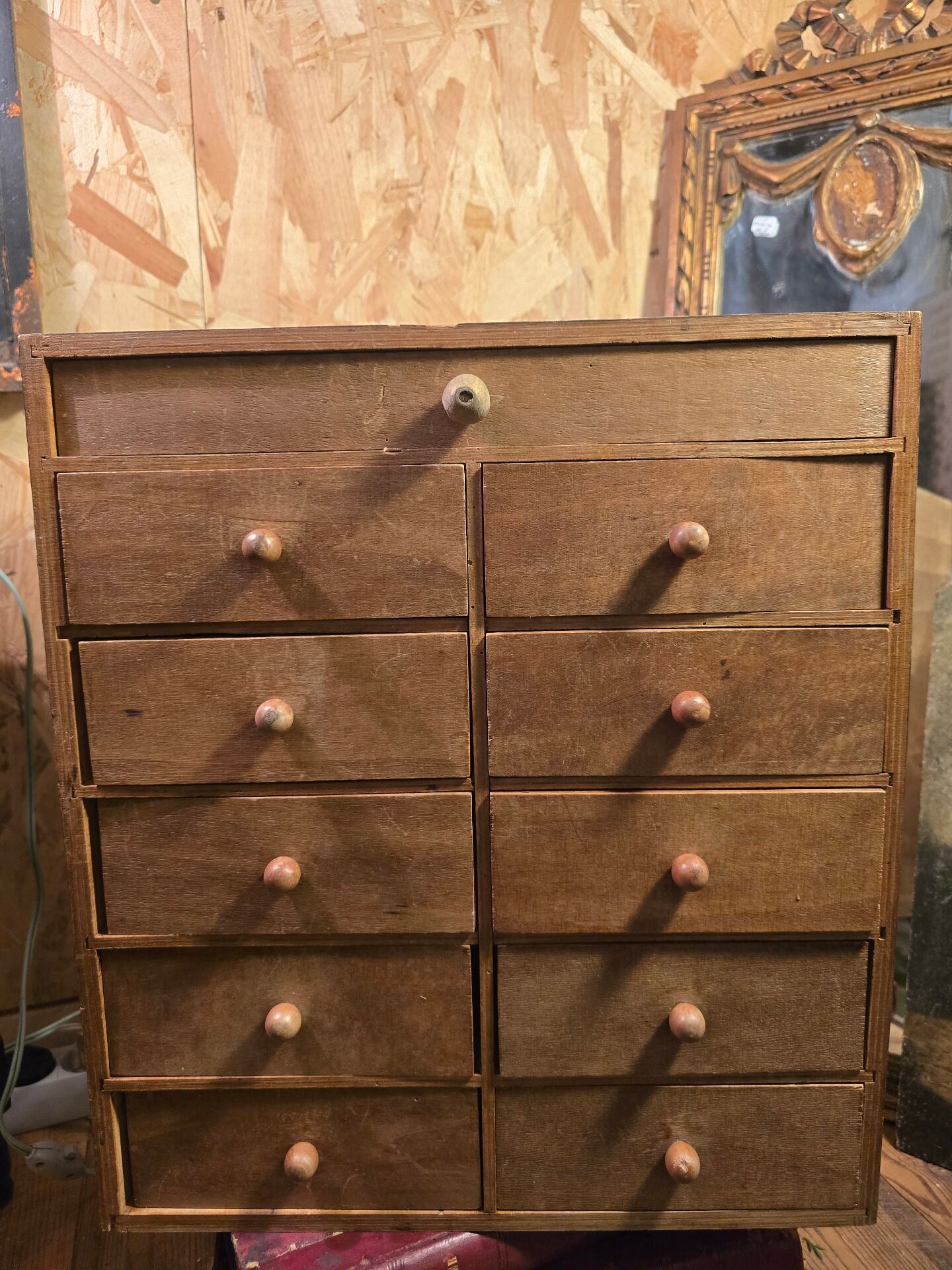 Small counter furniture
