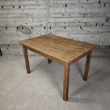 Farmhouse table for 6 people