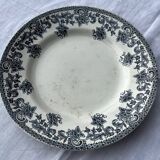 Lot de 6 assiettes  plates  anciennes variées