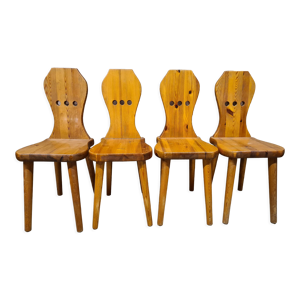 Lot de 4 chaises en pin suède