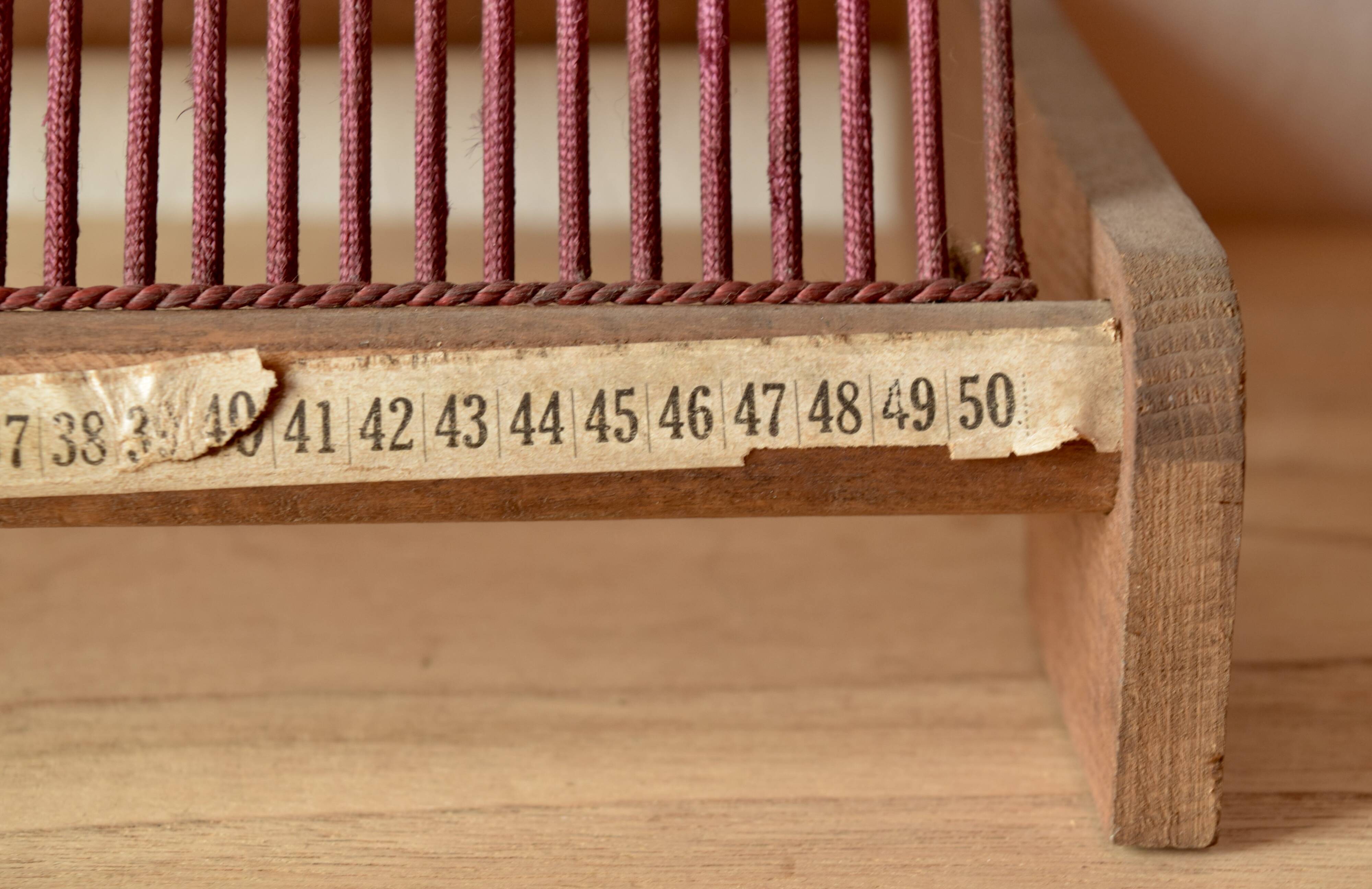Vintage record holder for 50 vinyls - 1960s
