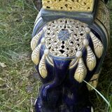 Elephant stool in glazed ceramic in cobalt blue and ivory colors