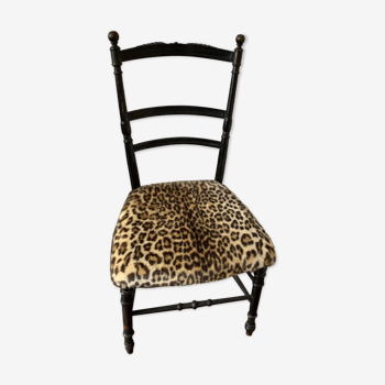 Napoleon III leopard chair