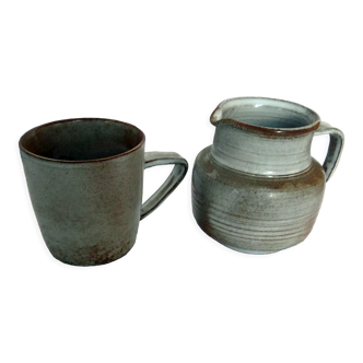 Pitcher set with varnished ceramic mug