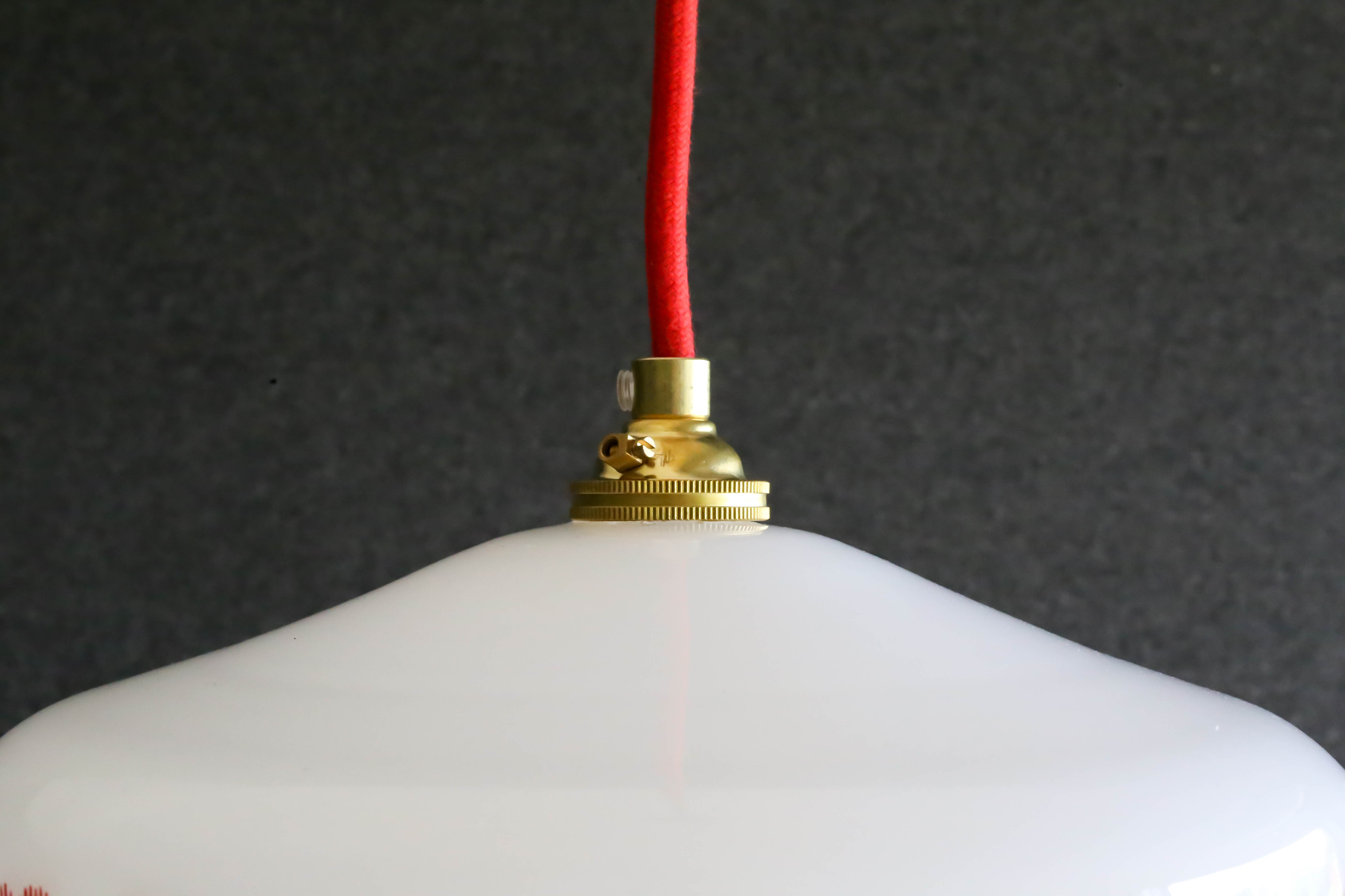 French suspension lamp in white opaline with red print pattern - comes with brass socket