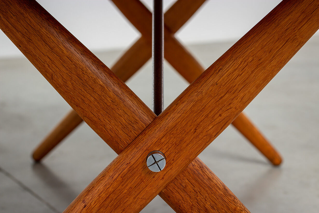 Dining table AT-303 Designed by Hans Wegner in 1955 Andreas Tuck