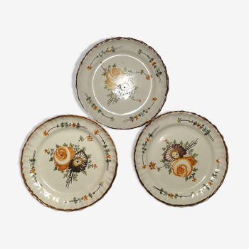 3 plates made of 18th century earthenware