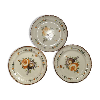 3 plates made of 18th century earthenware