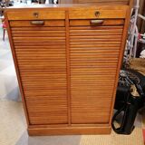 Double curtain file cabinet