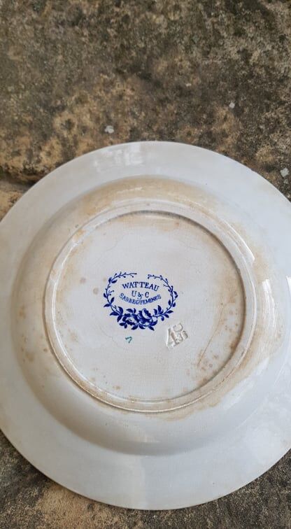 U&C Sarreguemines plate watteau model