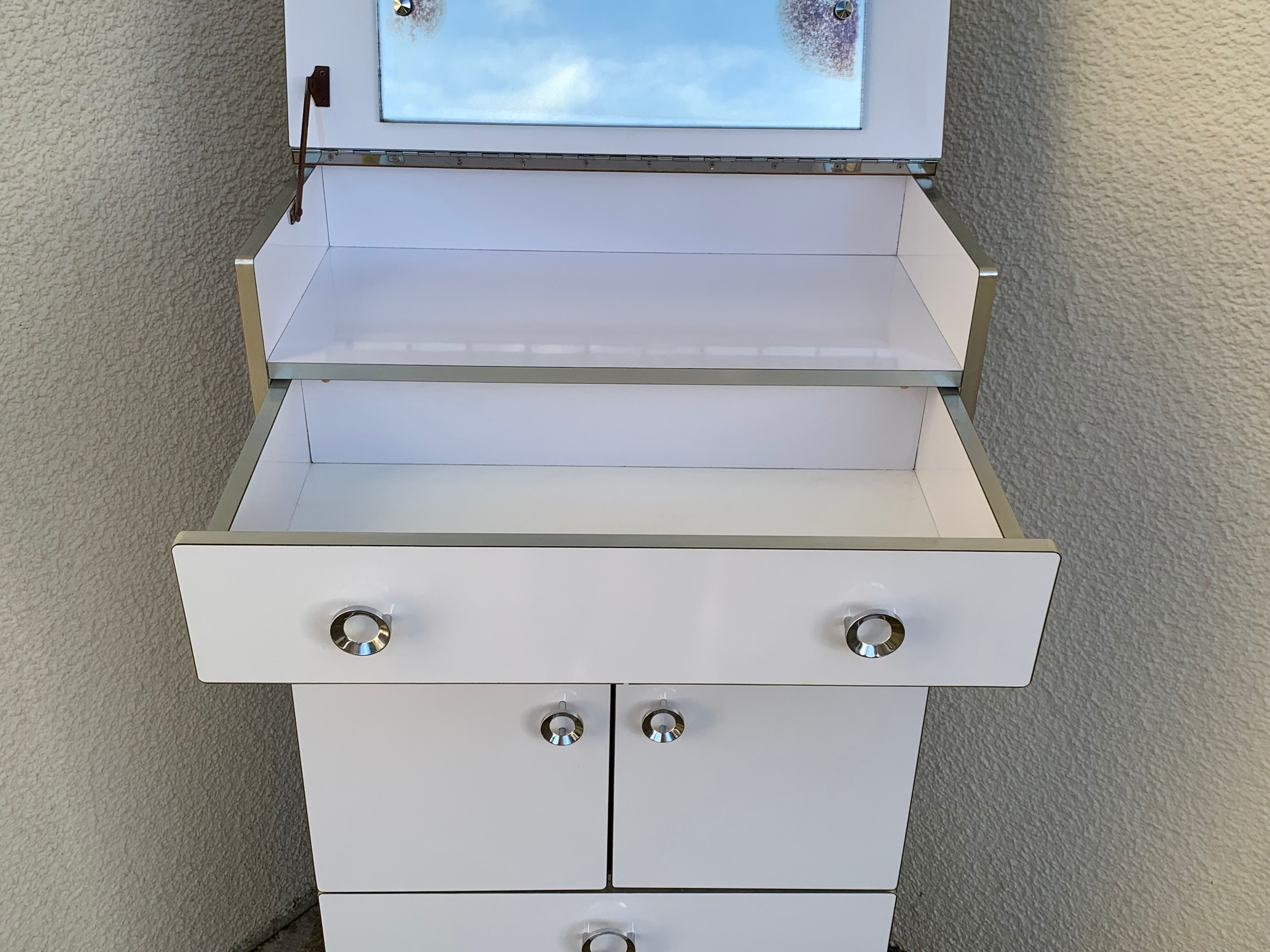 Vintage bathroom furniture Formica 1970