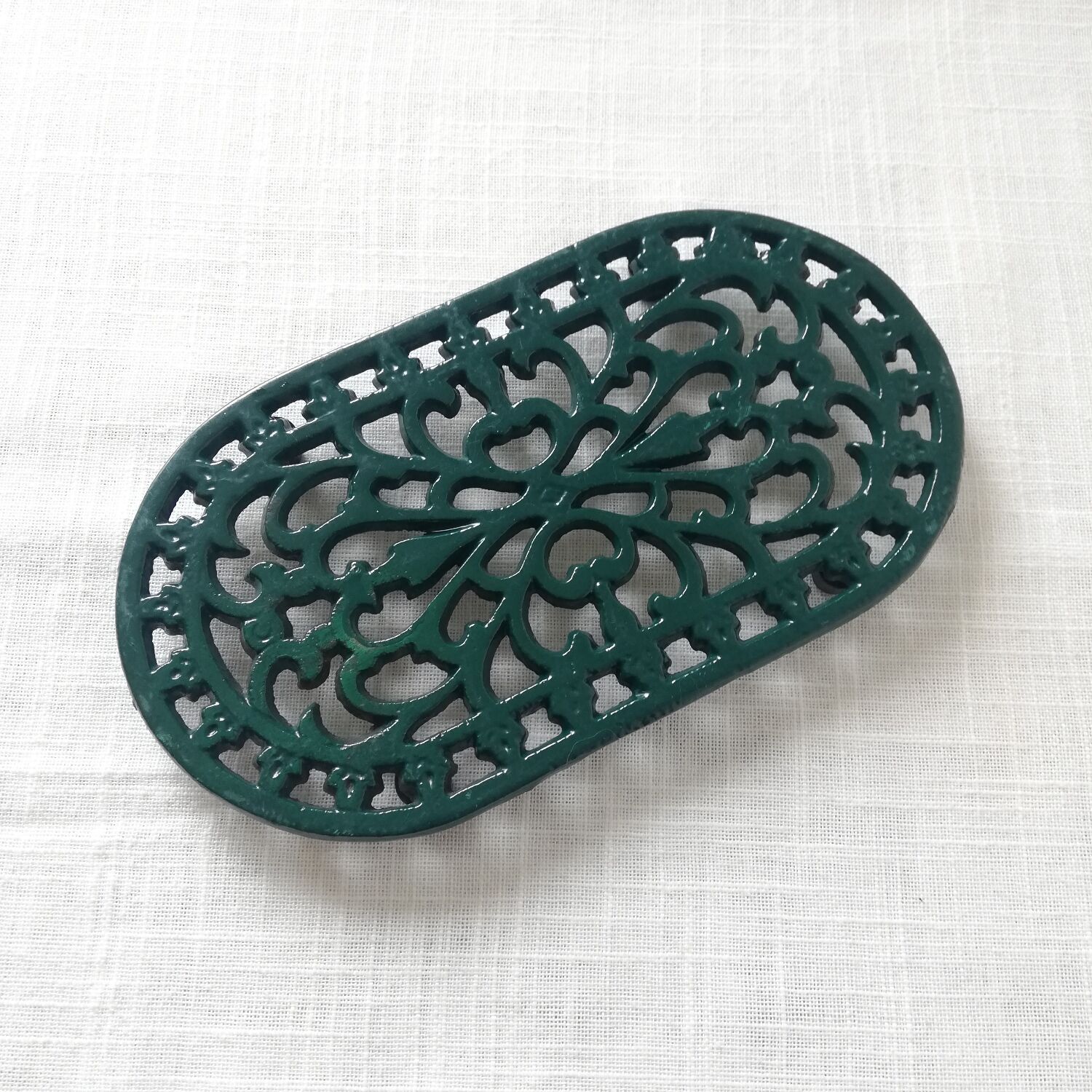 Cast iron trivets