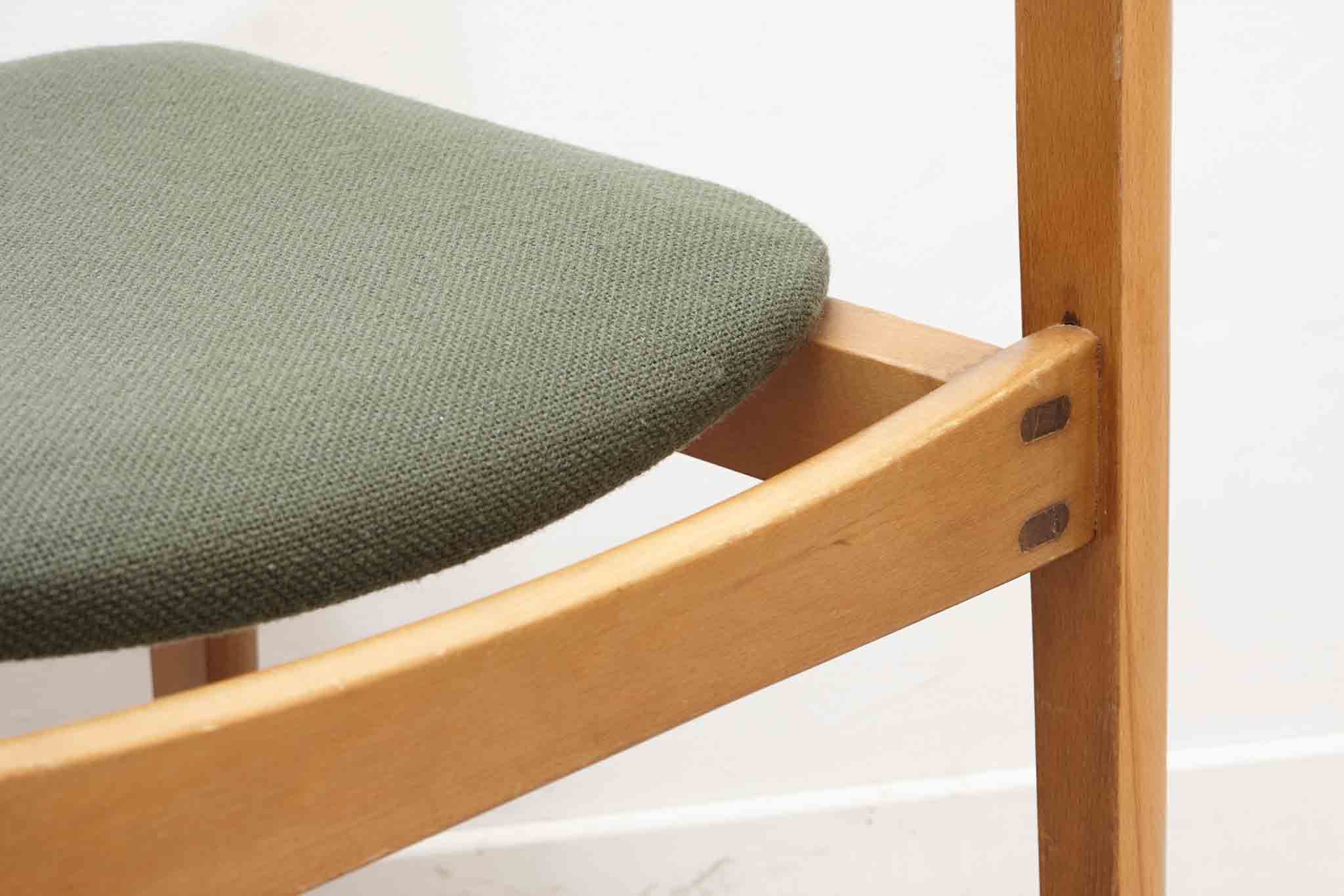 Scandinavian style bistro chair in oak and green