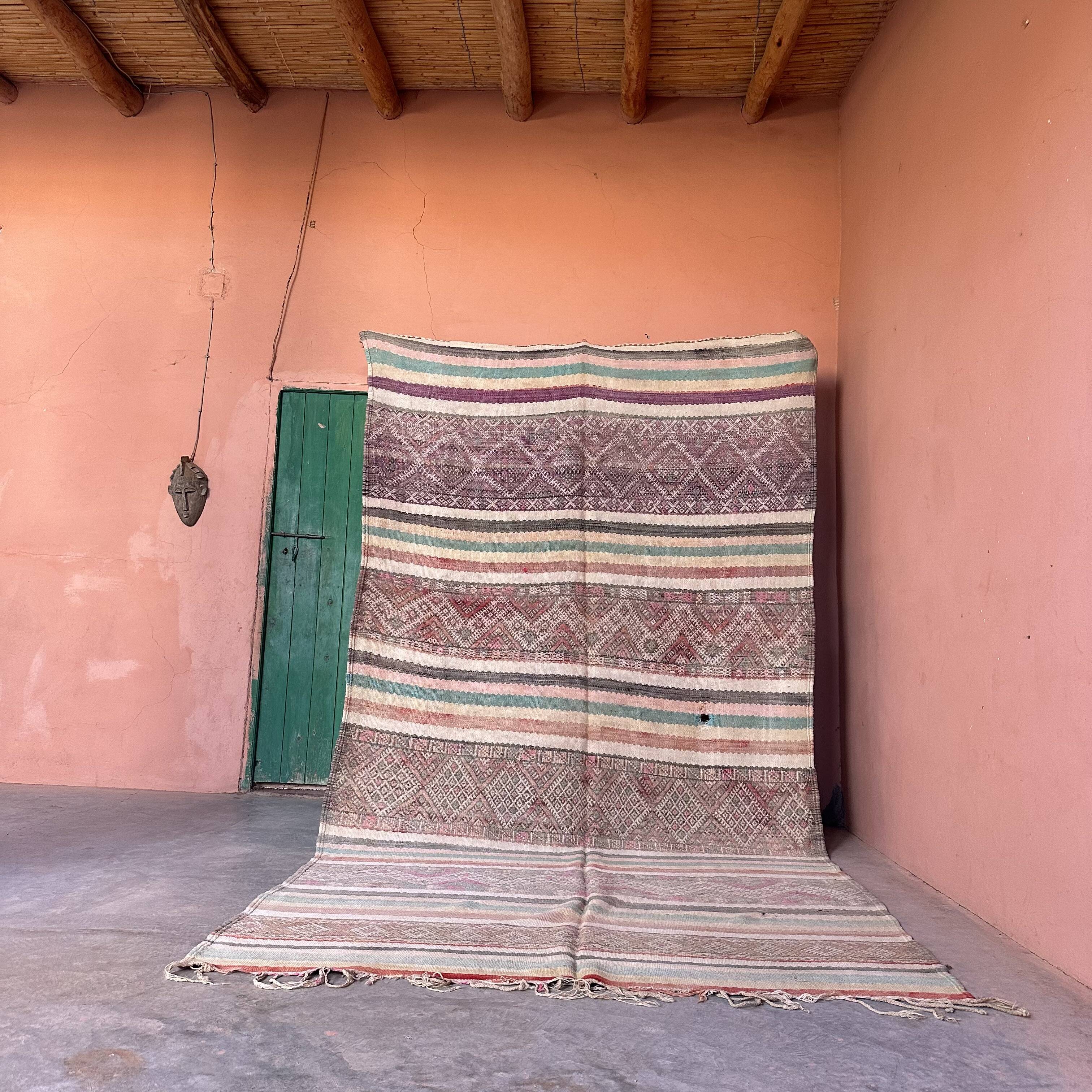 Moroccan Kilim Zayan Rug - 350 x 180 cm