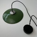 Paire d’anciennes suspensions emaillees 25 cm