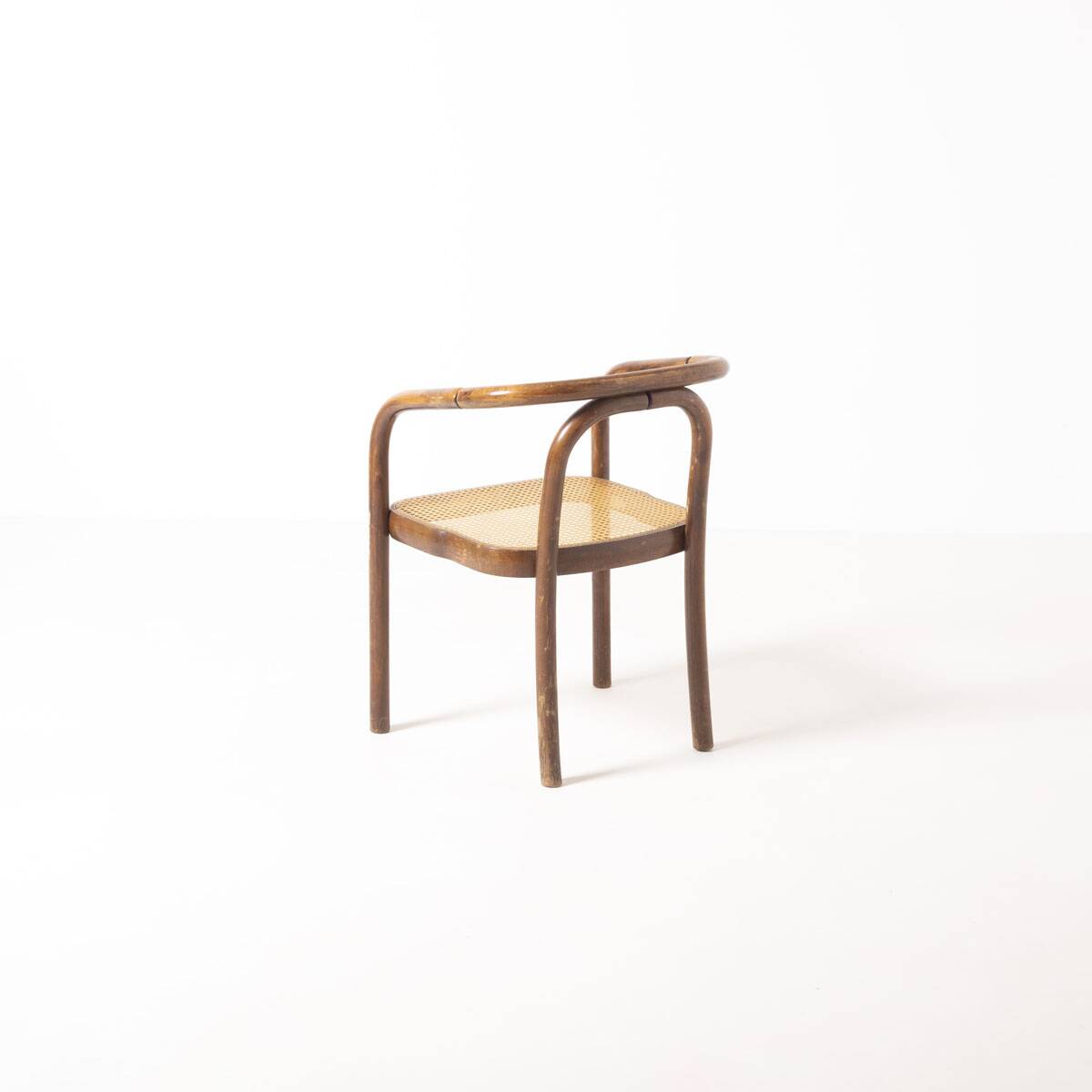 Ensemble de 6 chaises de salle à manger en bois et en rotin synthétique par Antonin Sumen pour Ton.