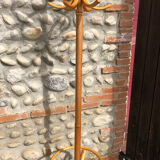 Parrot coat rack