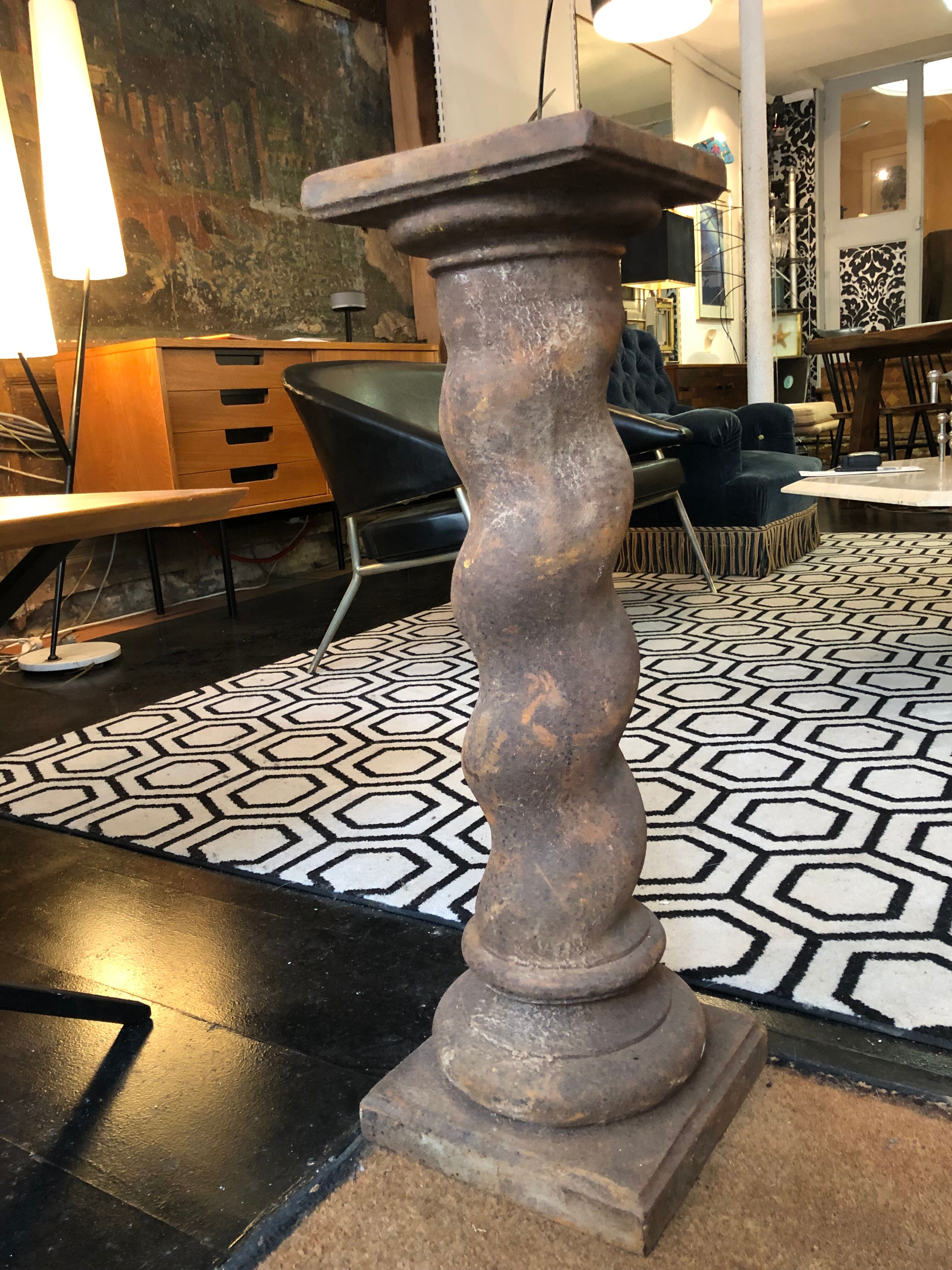 Cast iron column late 19th