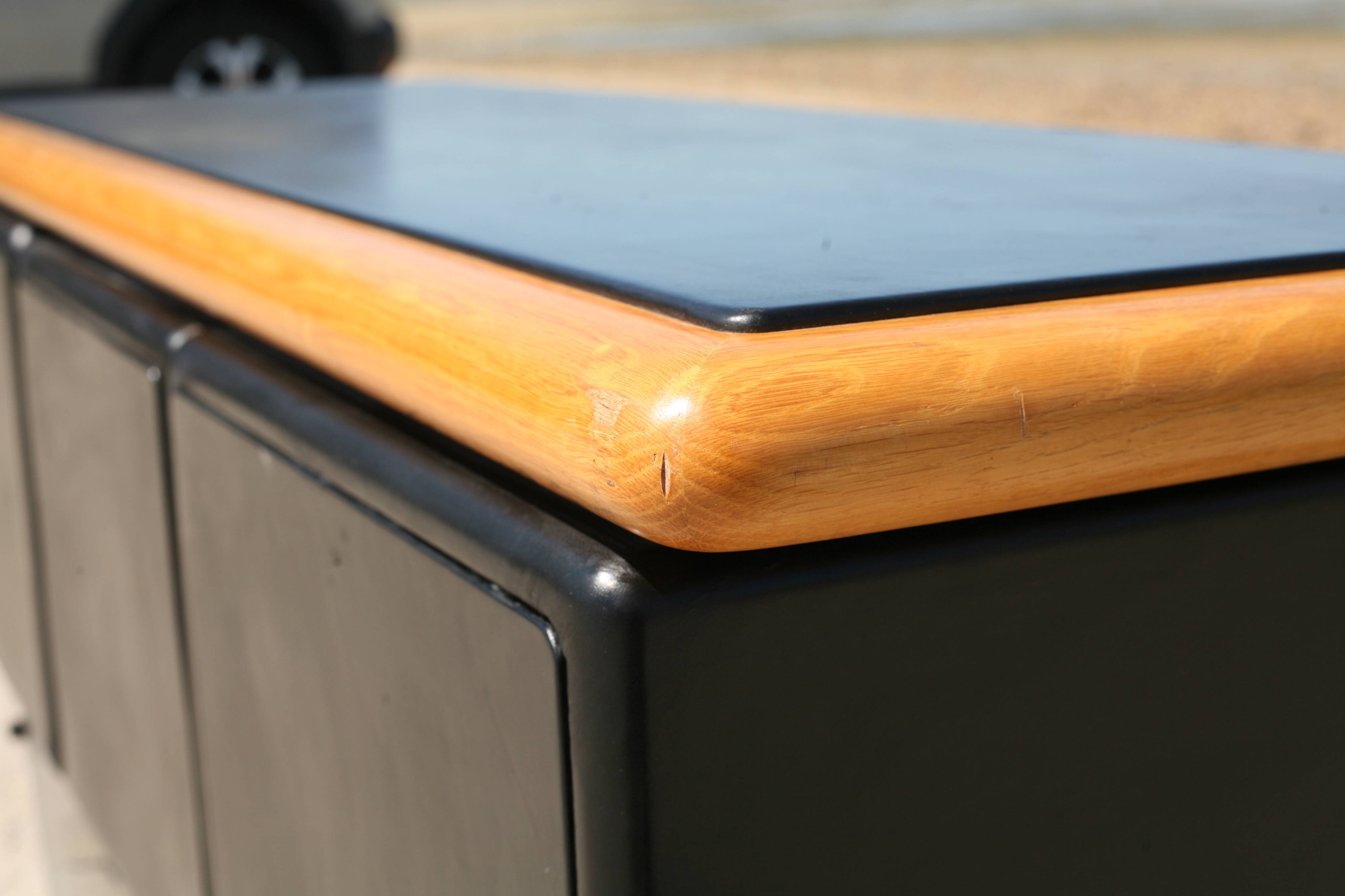 Bureau et enfilade de Warren Platner, Knoll, années 70.
