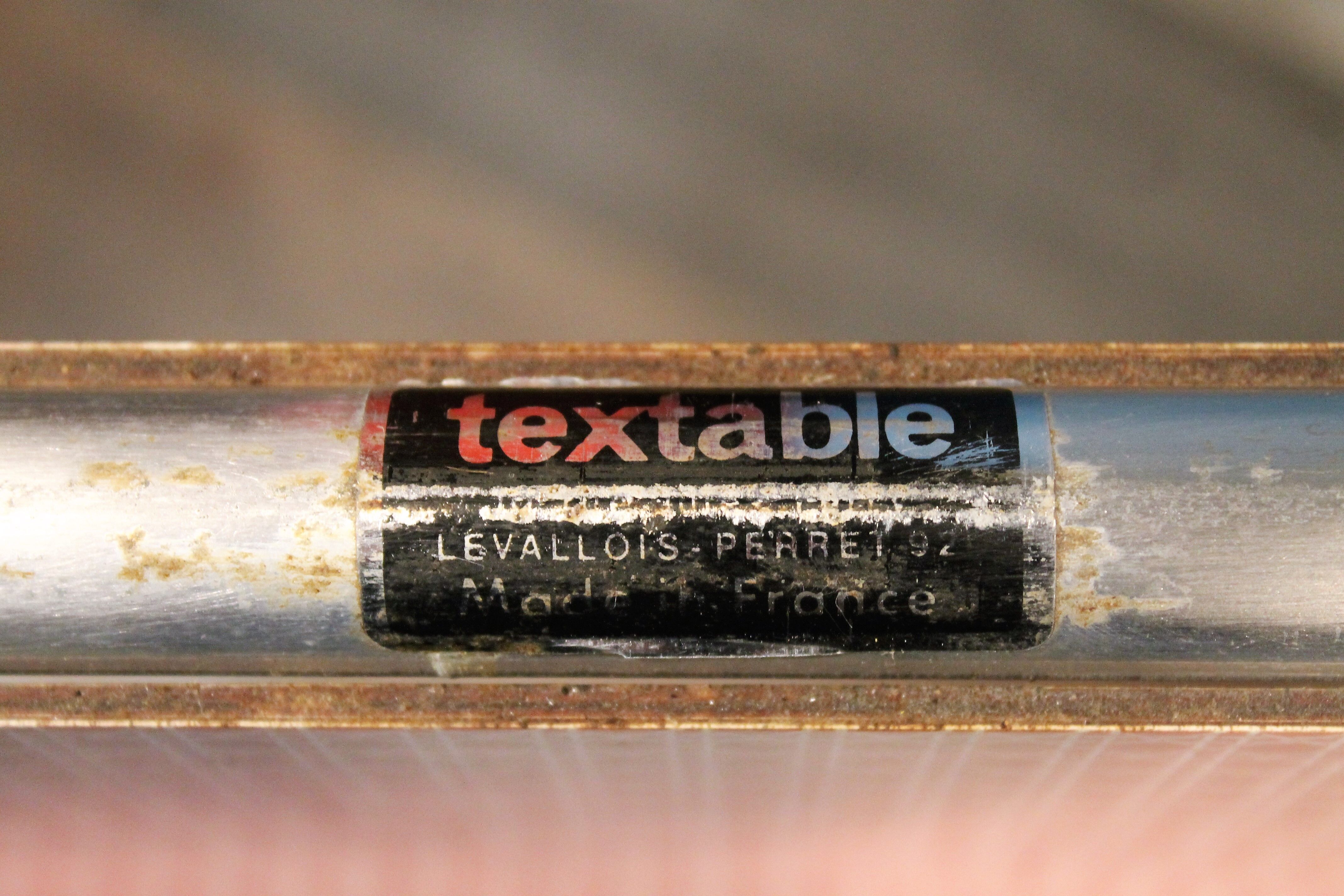 Serving table Vichy 1960 Textable