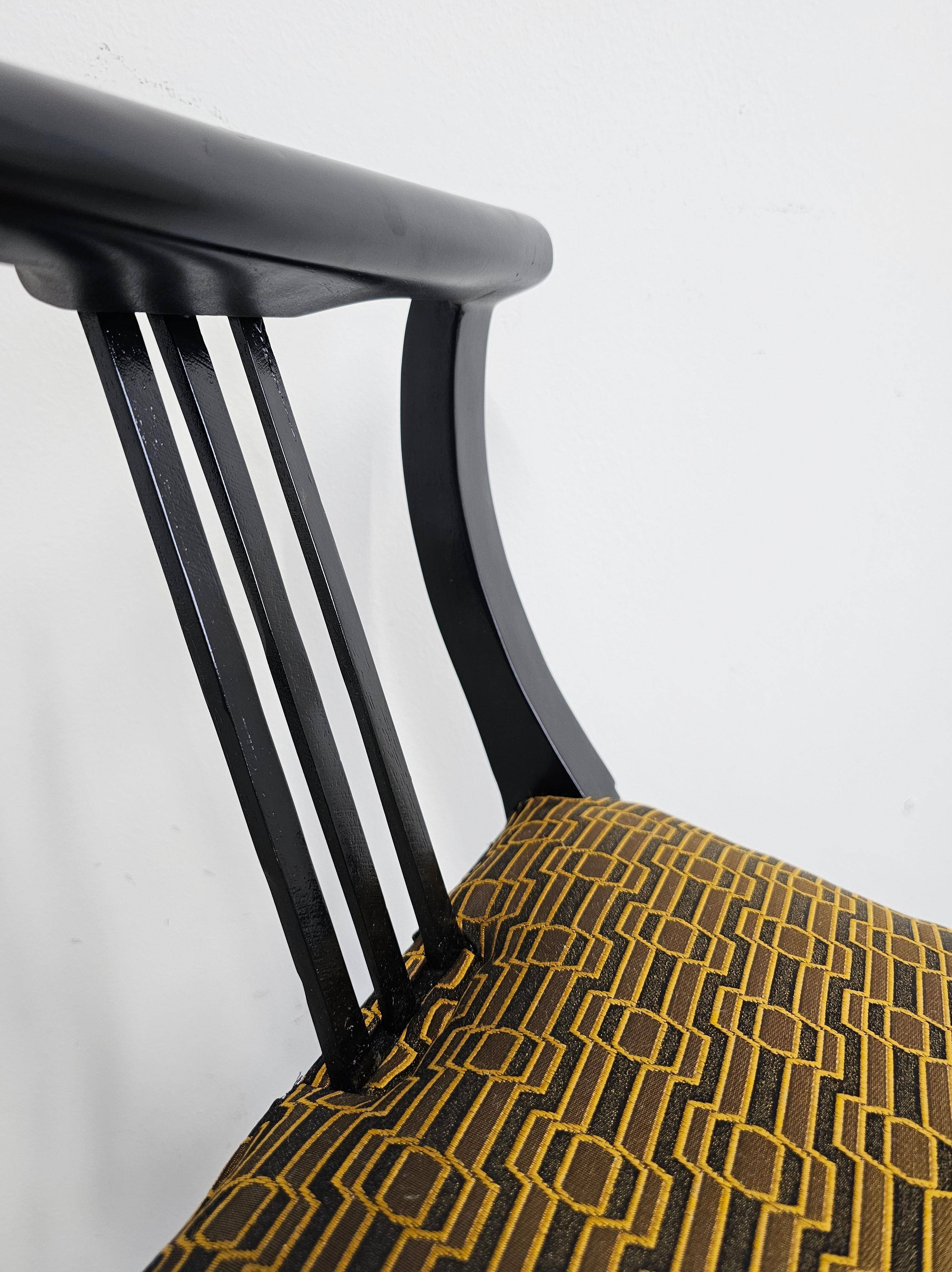 Pair of Gondola stools from the Secession movement in black lacquer, 1910s.
