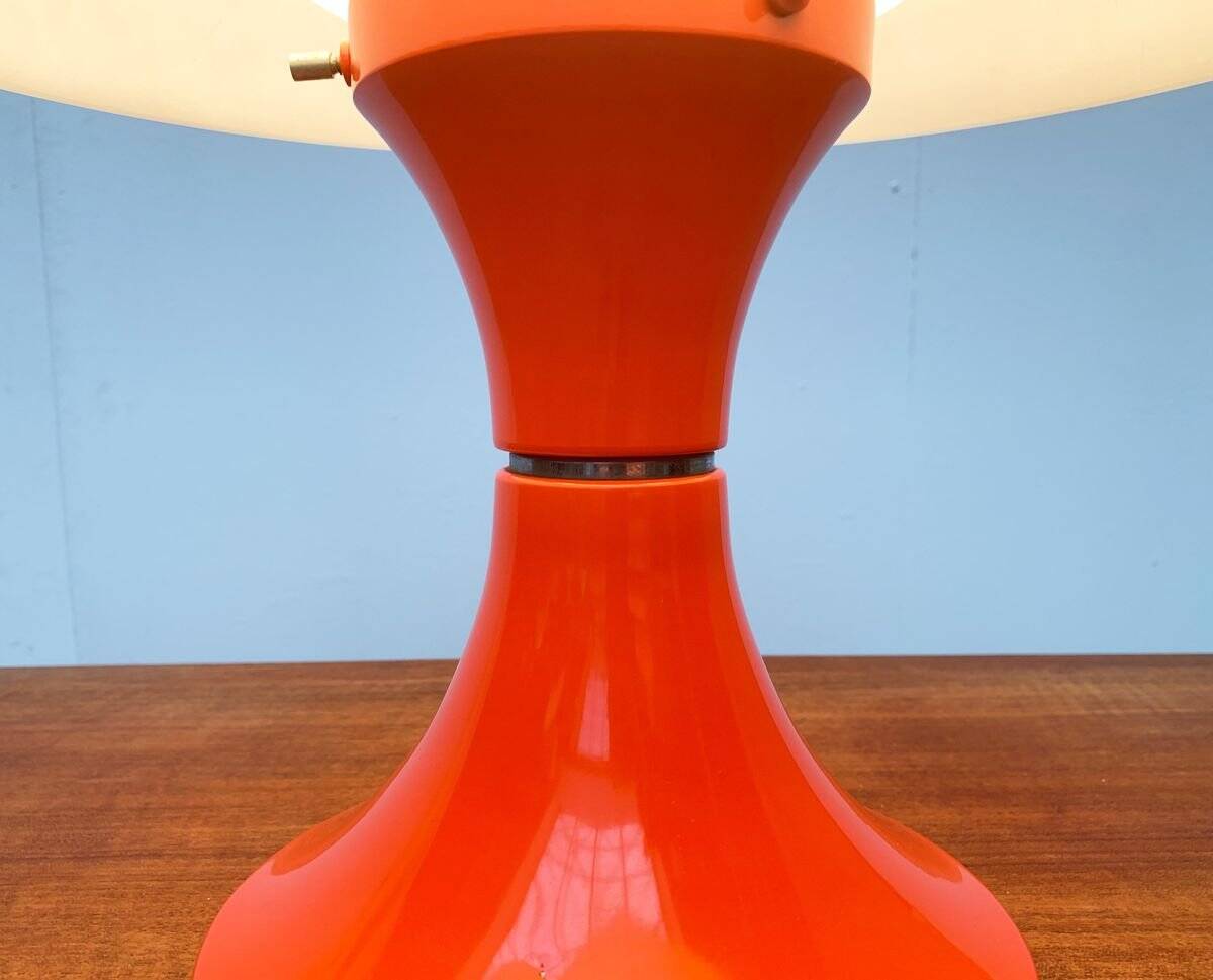 Italian table lamp from the mid-century space age by Gaetano Sciolari for Ecolight/Valenti.