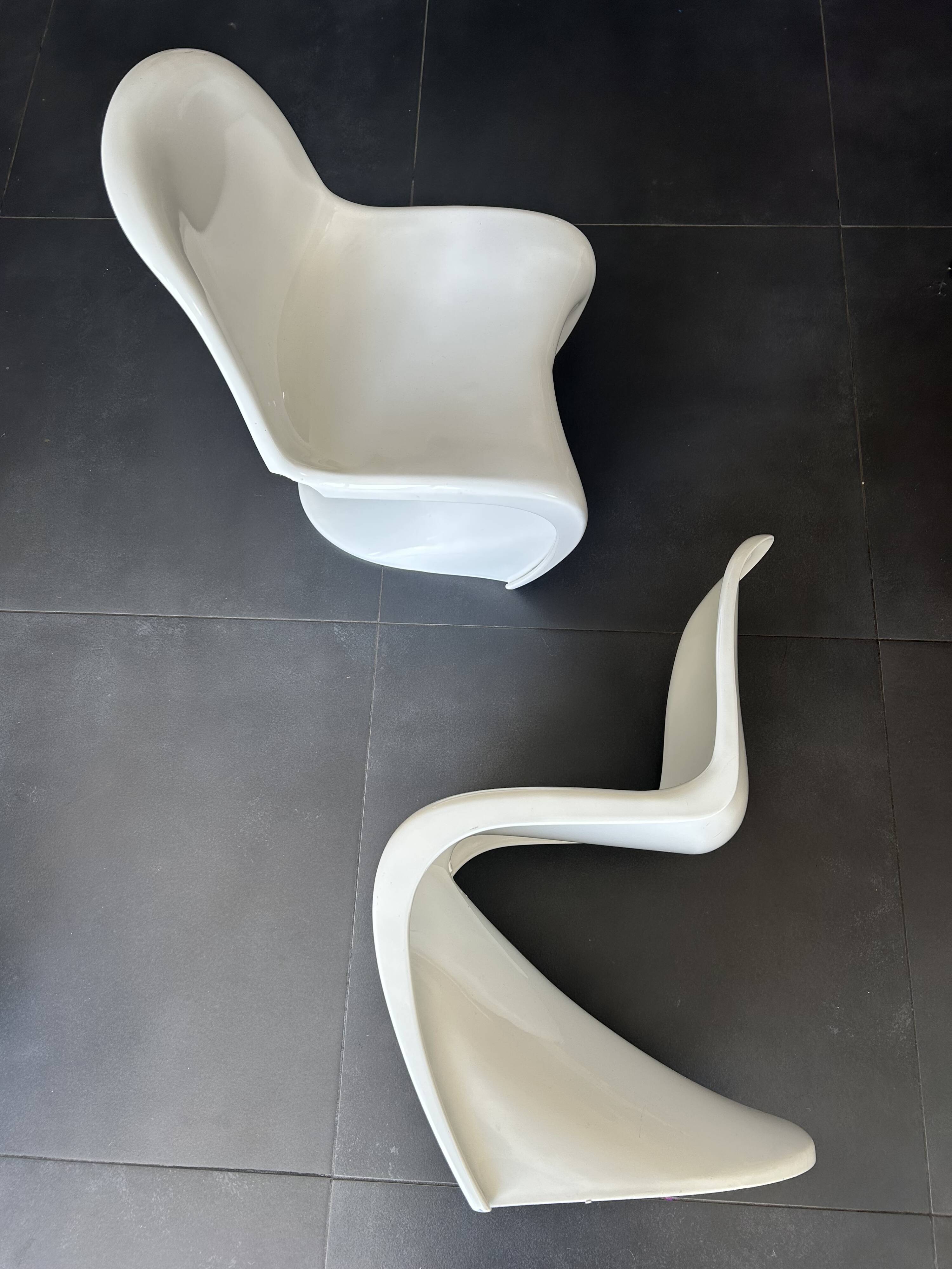 2 junior white Panton reproduction chairs
