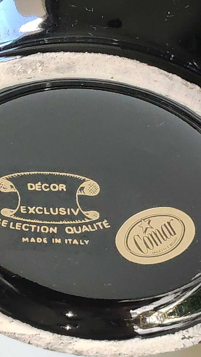 Asian baluster vase, with undulations. ceramic. floral motifs, exotic bird. exclusive décor. high 26 cm