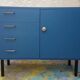Buffet bleu