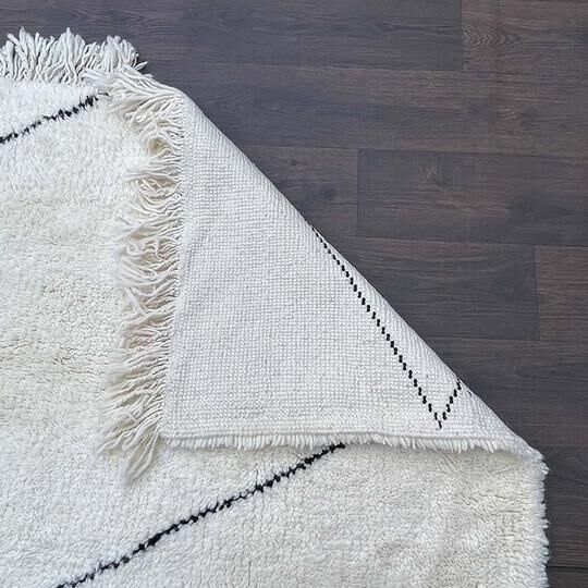 Berber carpet white and black moroccan 150x220