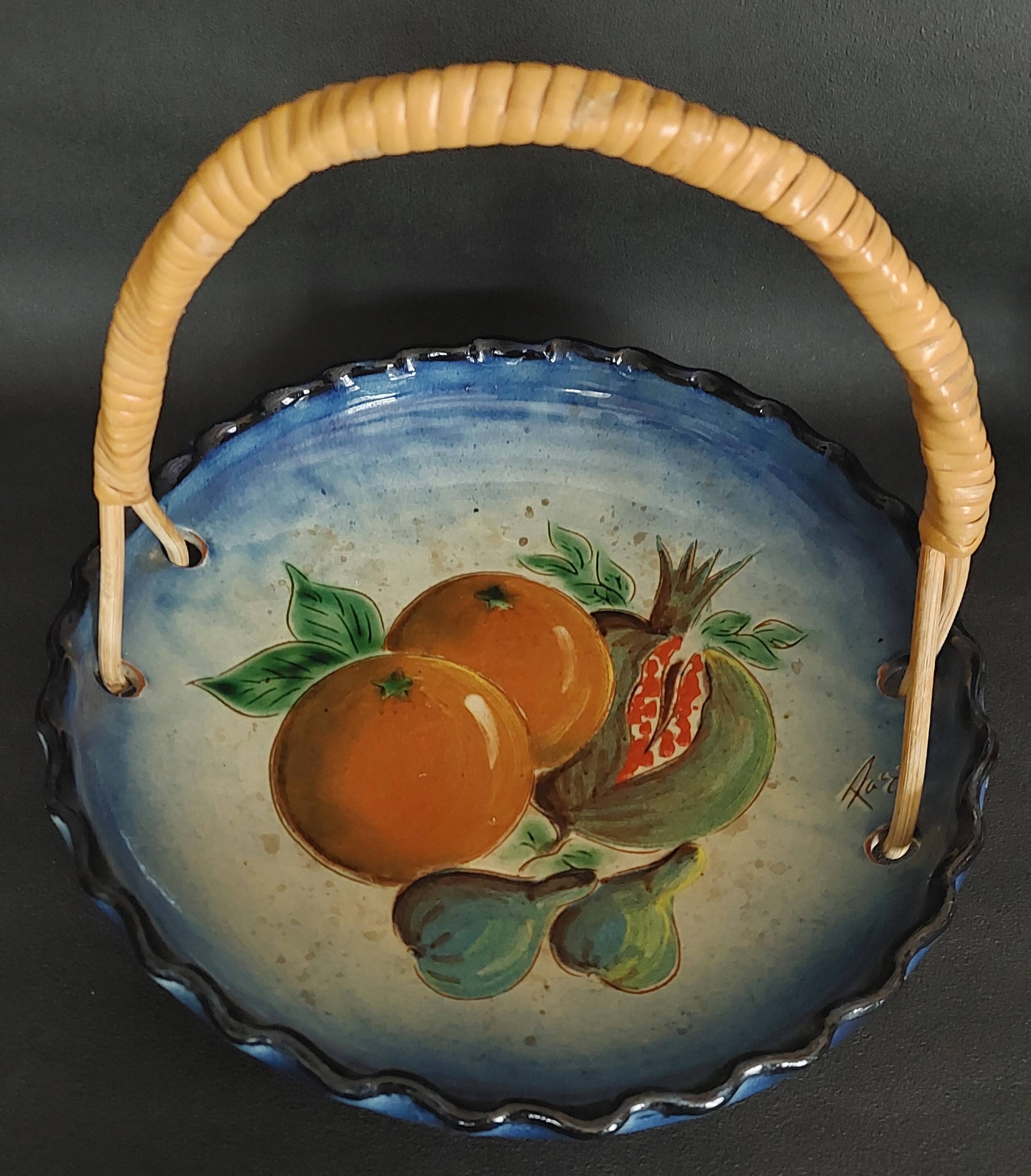 Vintage fruit bowl signed Pagric Spain 1980s