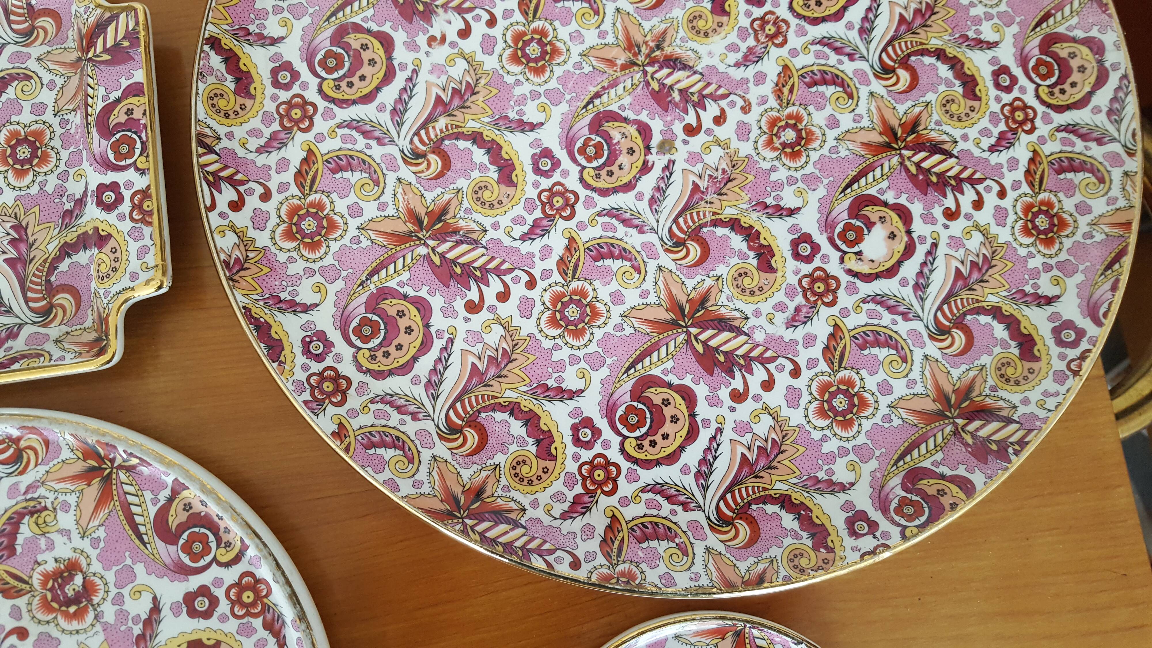 Gien porcelain service