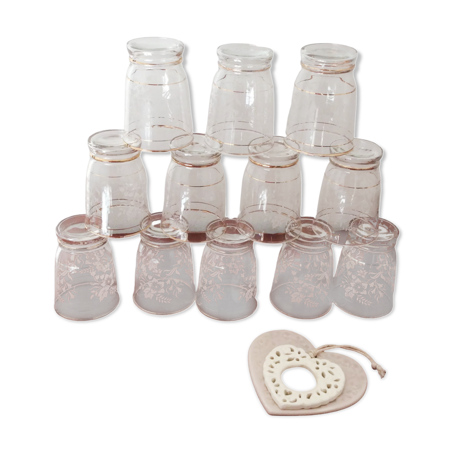Set of 12 glasses decorations relief white and golden edging - vintage