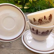 Duo tasses/sous tasses verre opalin vintage JAJ Pyrex England