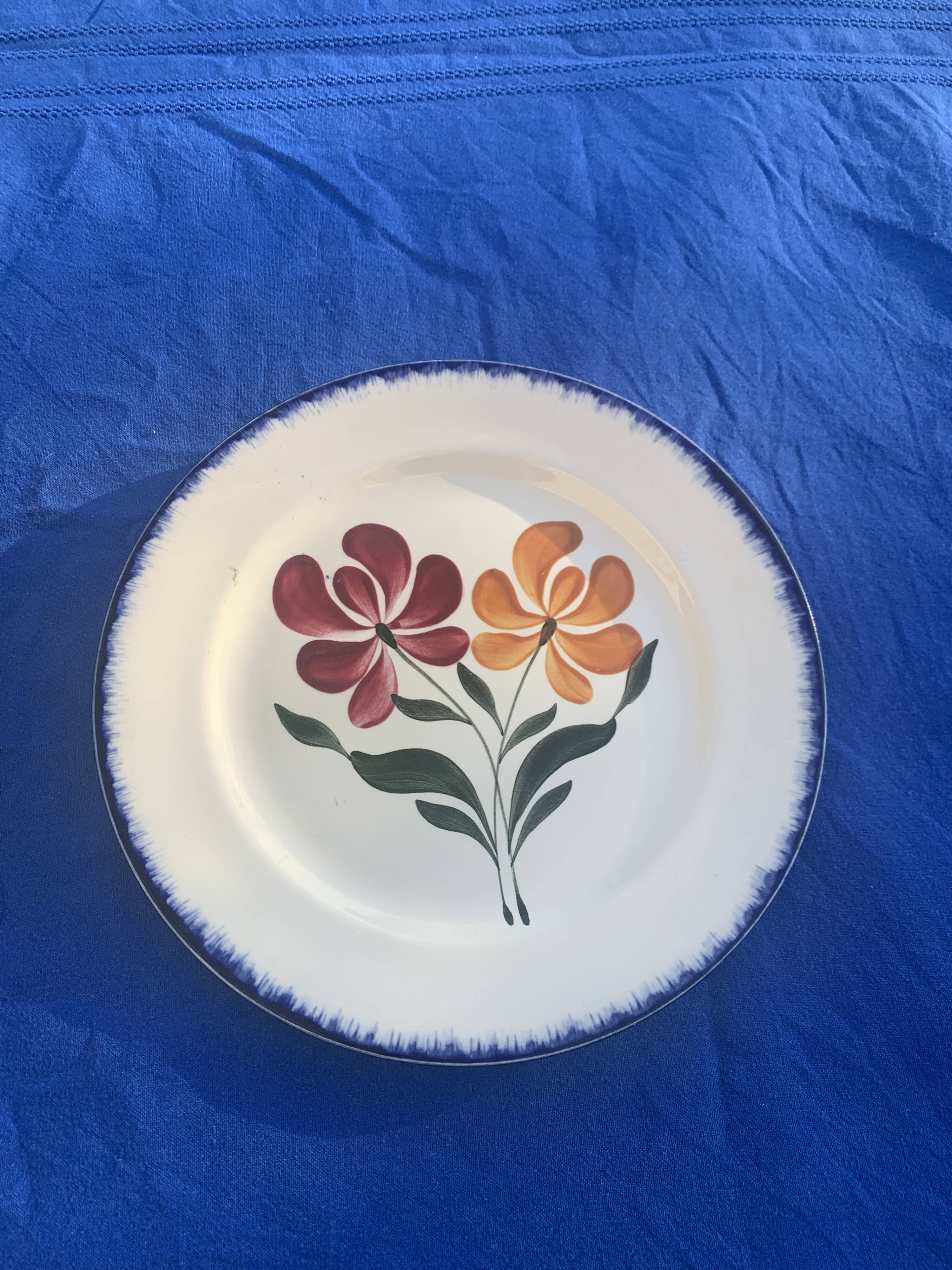 Cake dish E. Charbonnier, Salins, Terre de Fer, countryside model, made in France, flower motif