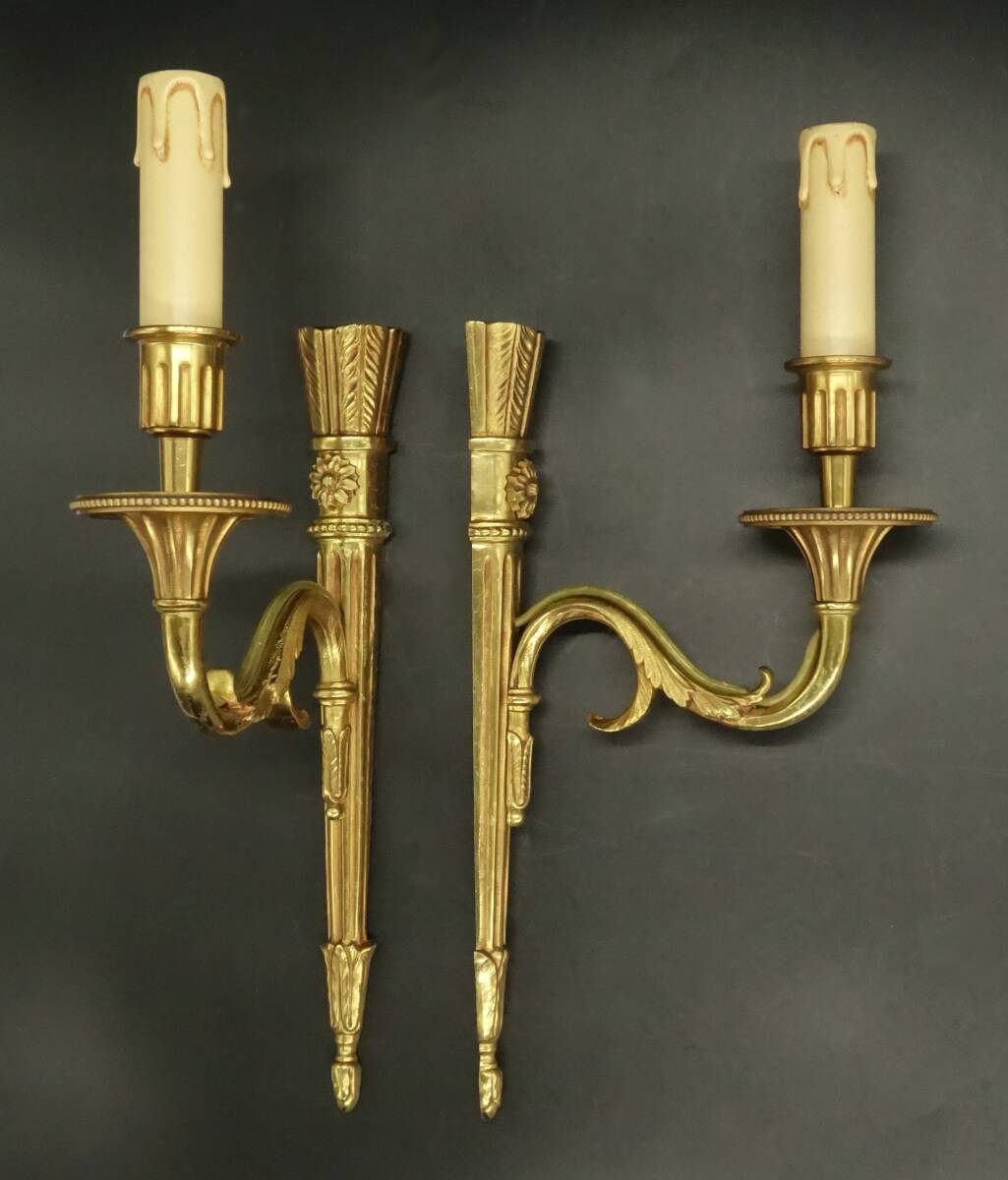 Pair of large Louis XVI style quiver sconces from Lucien GAU - gilded bronze
