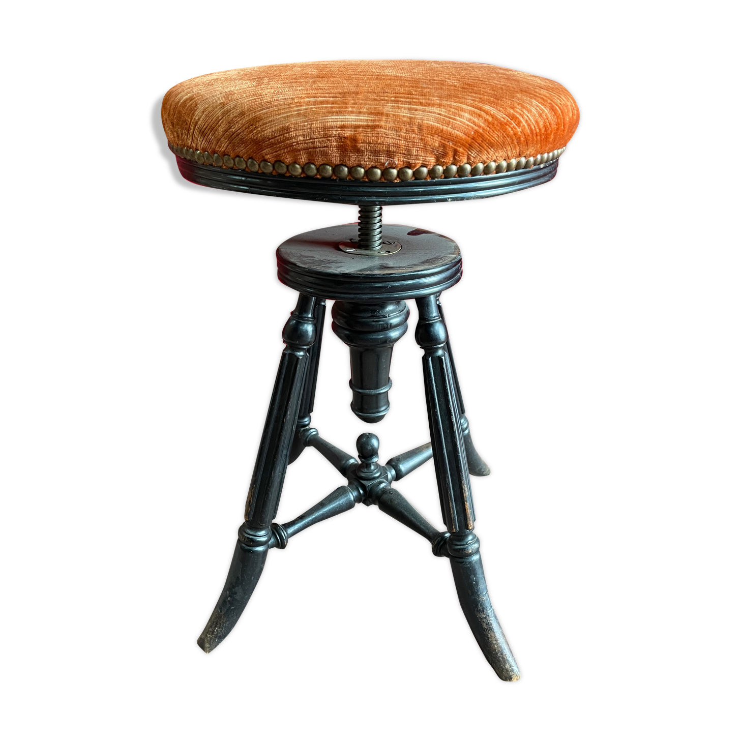 Tabouret de piano napoléon en bois noirci et assise en velours orangé en excellent état