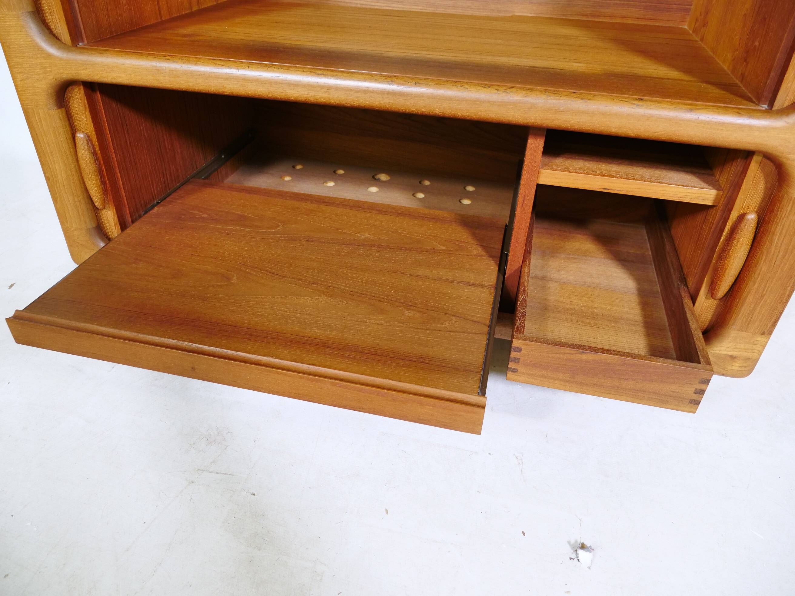 HiFi Highboard with Sliding Doors Sideboard Teak by Dyrlund, 1960s