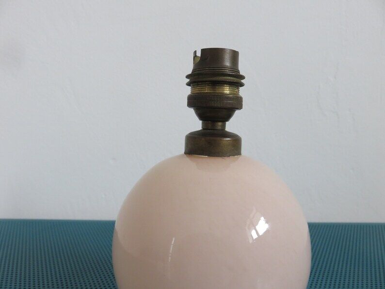Lamp " ball " in pale pink opaline, Art Deco years 40 50