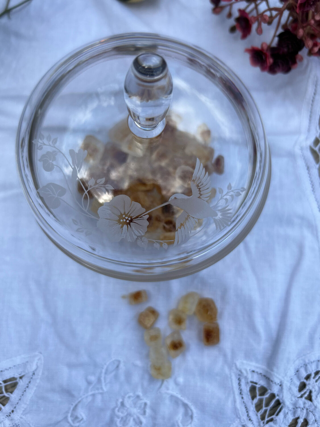 Crystal bonbonnière bird decoration