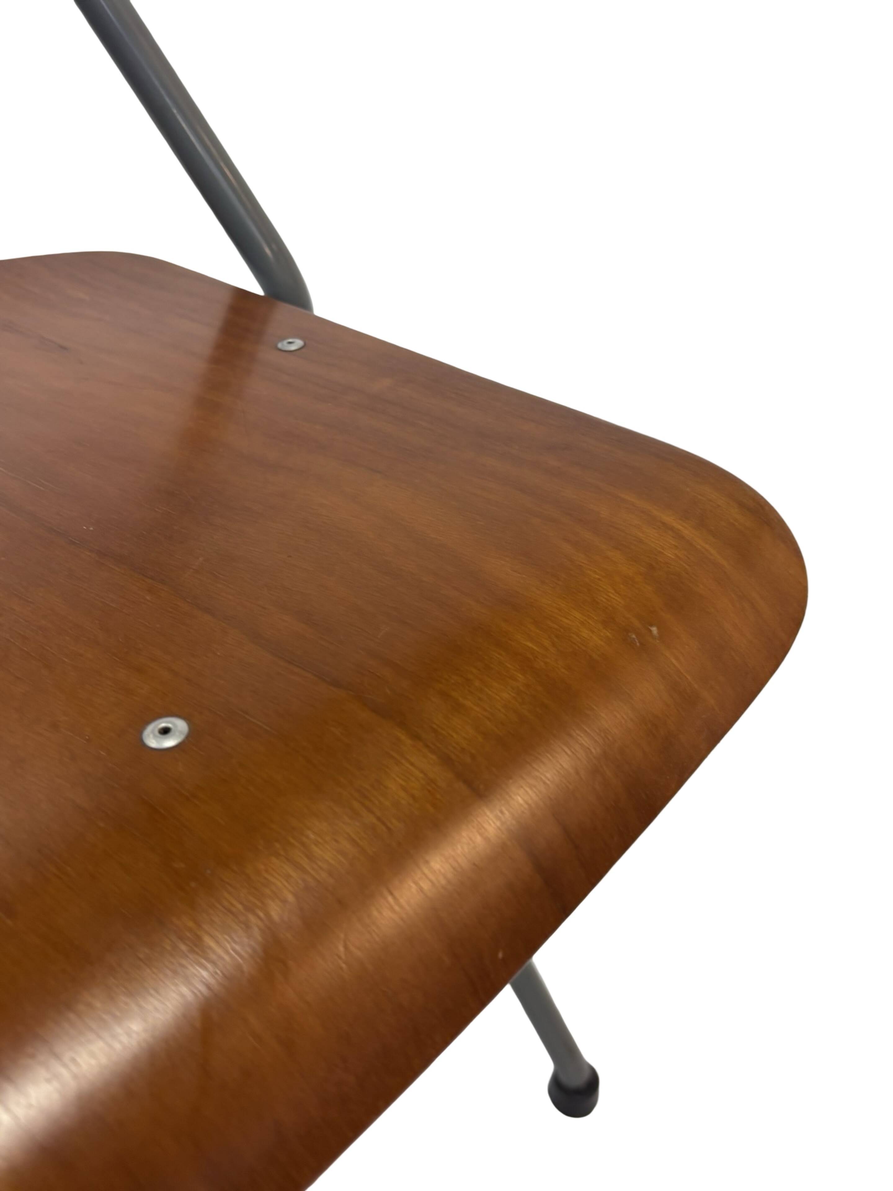 Vintage chair by Ahrend Cirkel 1960s minimalist Dutch design