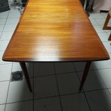 Dining table, Scandinavian style, Gustave Bahus