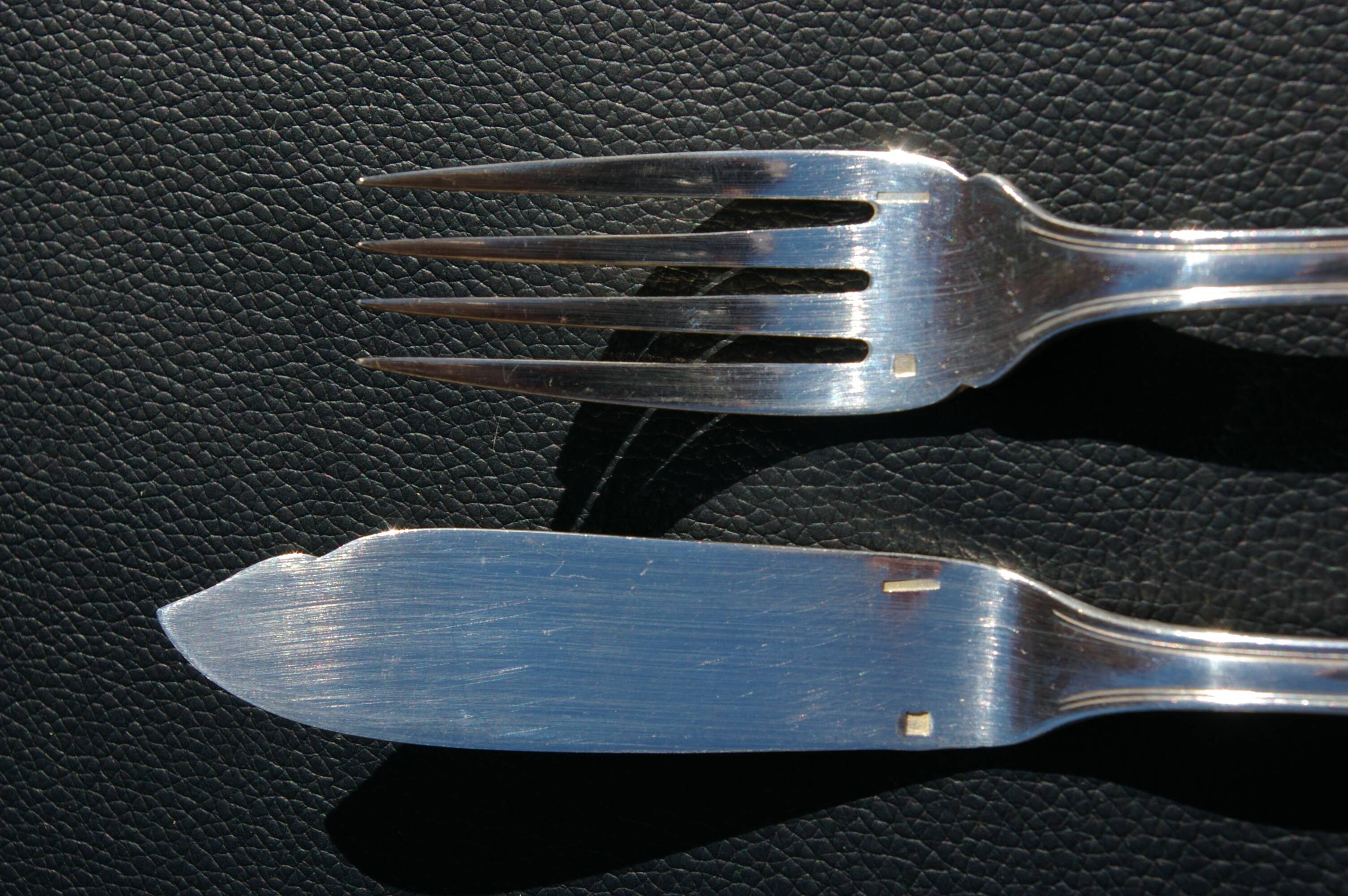 12 CHRISTOFLE Fish Cutlery Sets, CHEVRONS Art Deco model