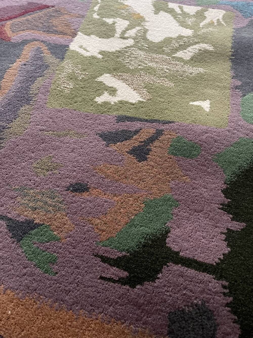 "Claire" Hand Tufted Rug by Tisca Switzerland 1980-1990s
