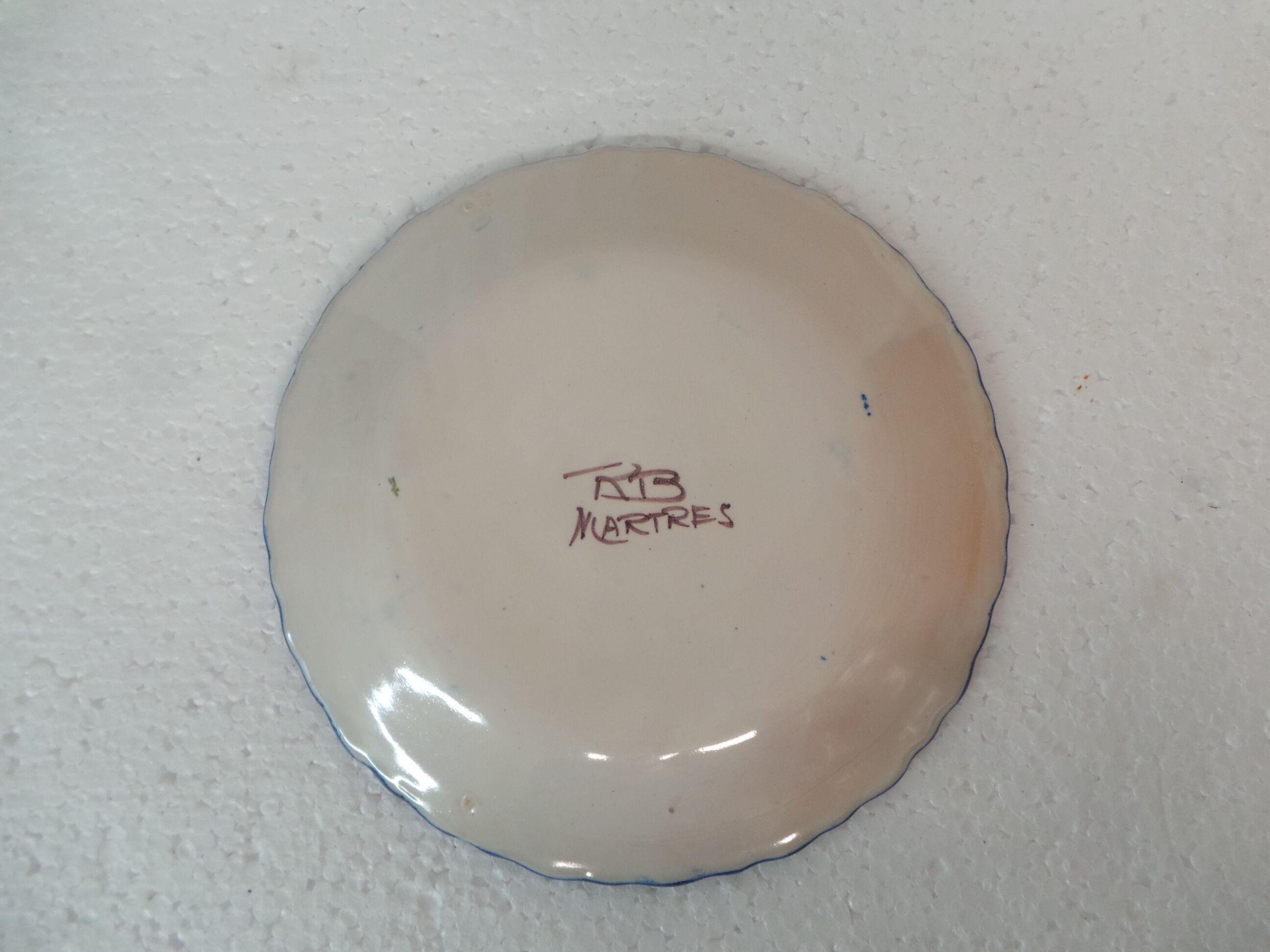 Decorative plate R B Martres Tolosane
