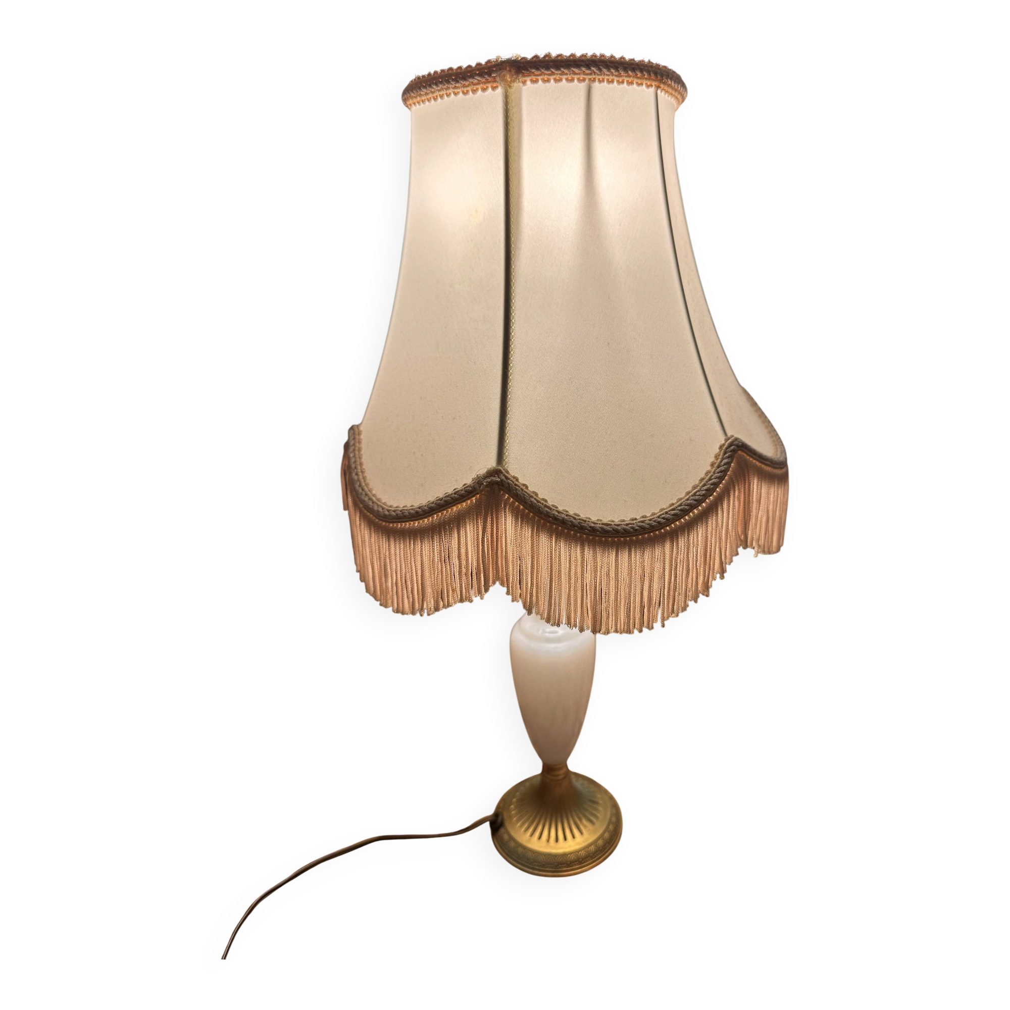Lampe à poser en bronze et opaline