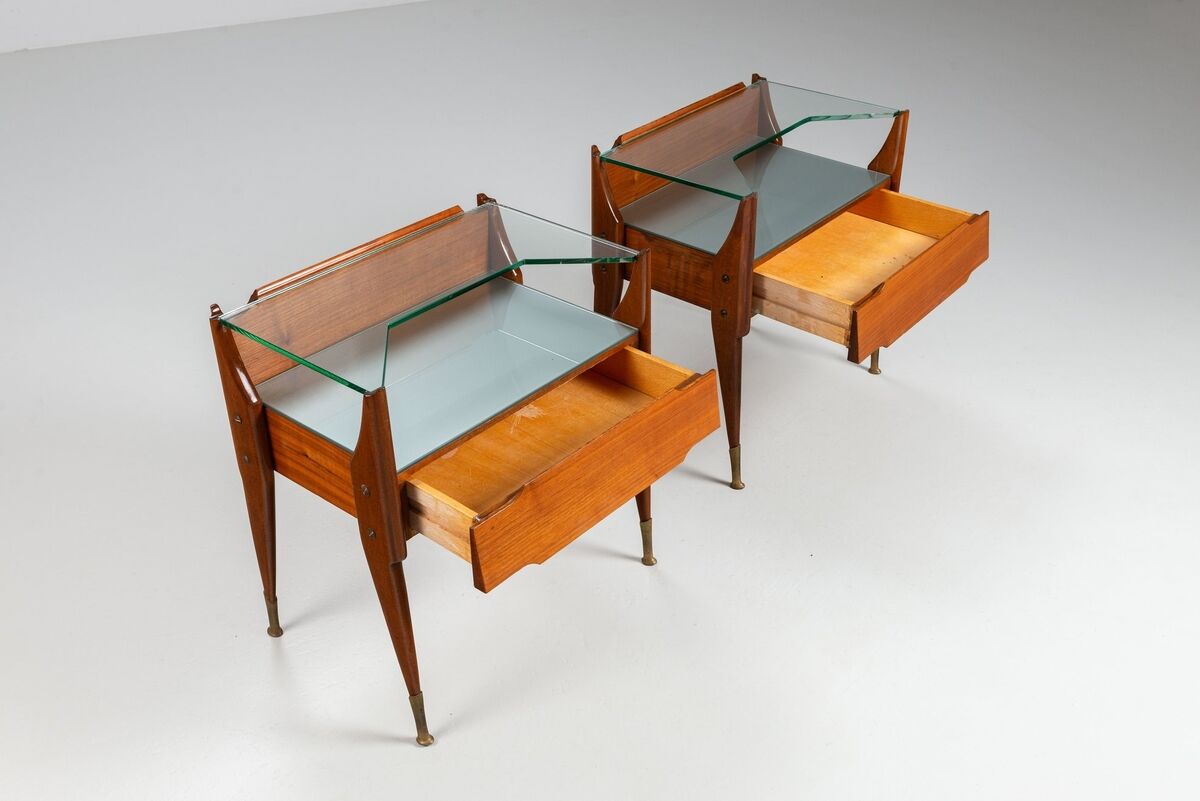 Pair of nightstands in teak La Permanente Mobili Cantù Italy 1950