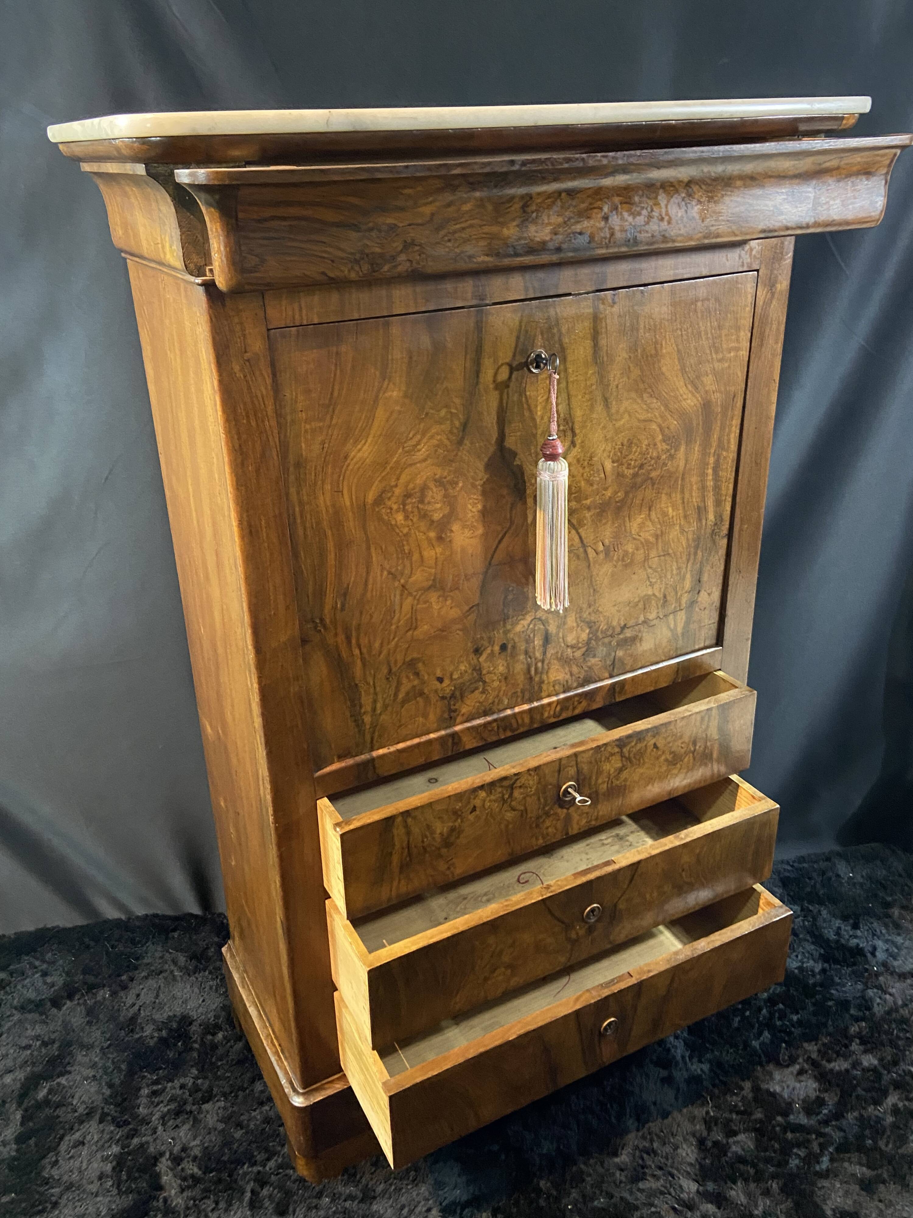 Secrétaire XIXe en noyer d'époque Louis-Philippe